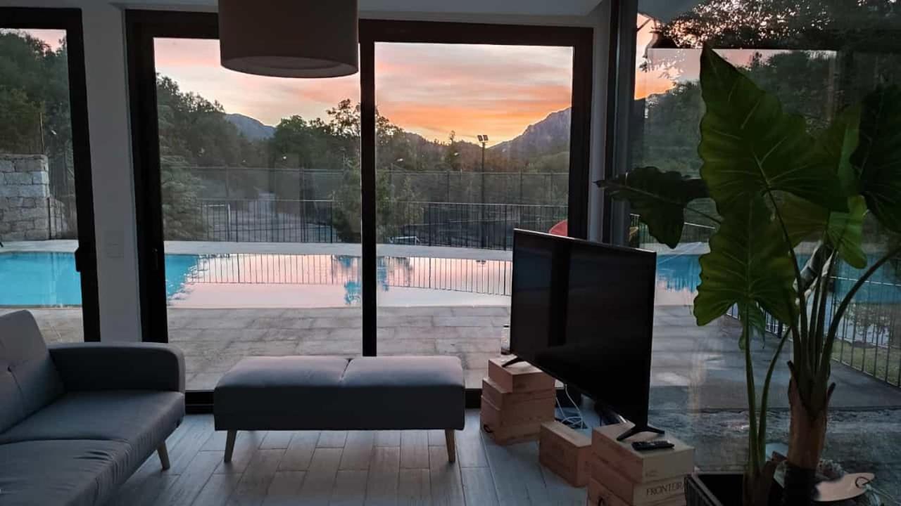 Casa Fraga Do Suadouro Βίλα Campo do Geres Εξωτερικό φωτογραφία